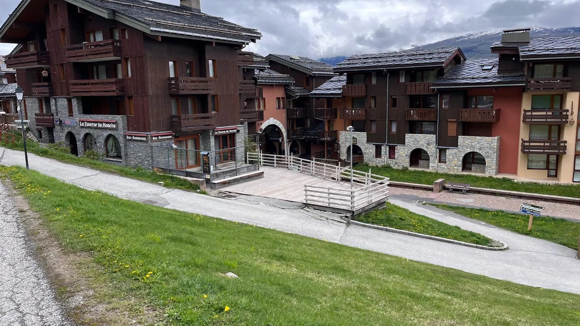 Apartment La Plagne Appartement Au Pied Des Pistes Avec Vue Mont Blanc