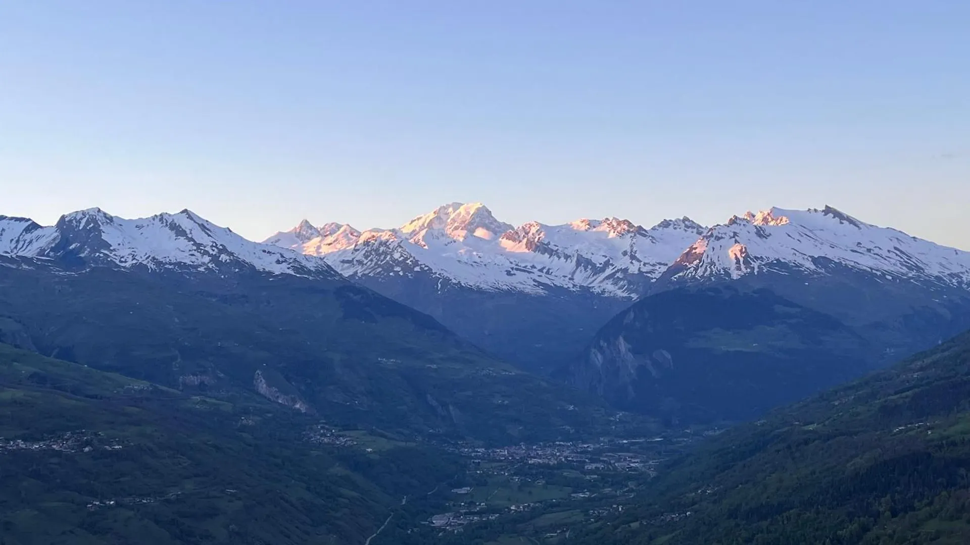 La Plagne Appartement Au Pied Des Pistes Avec Vue Mont Blanc Apartmán